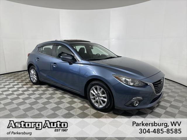 2014 Mazda Mazda3 Hatchback i Touring 2014 Mazda Mazda3 Hatchback i Touring