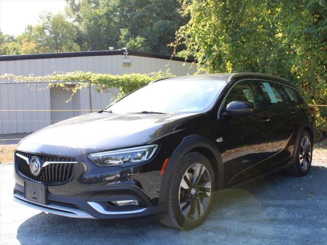 2018 Buick Regal TourX Essence