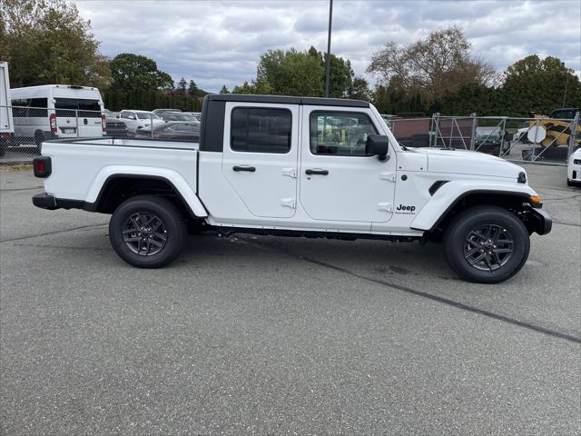2025 Jeep Gladiator GLADIATOR SPORT S 4X4