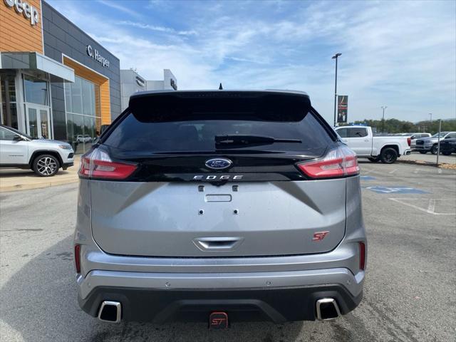 2022 Ford Edge ST