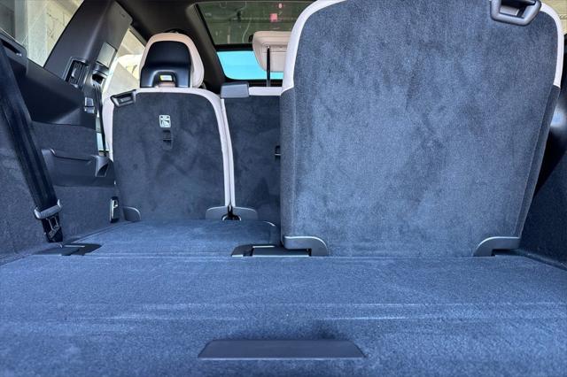 2026 Volvo XC90 Plus, B6 AWD Gas (mild hybrid), Gasoline, Bright, 7 Seats