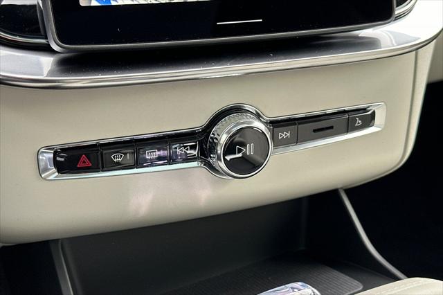 2026 Volvo XC90 Plug-In Hybrid T8 Ultra 7-Seater