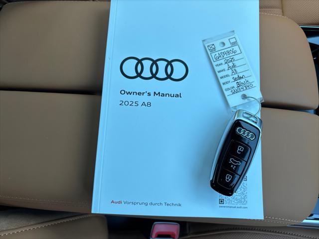 2025 Audi A8 L 55 TFSI quattro Tiptronic