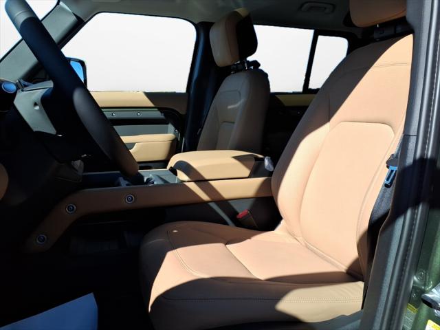 2026 Land Rover Defender Unknown