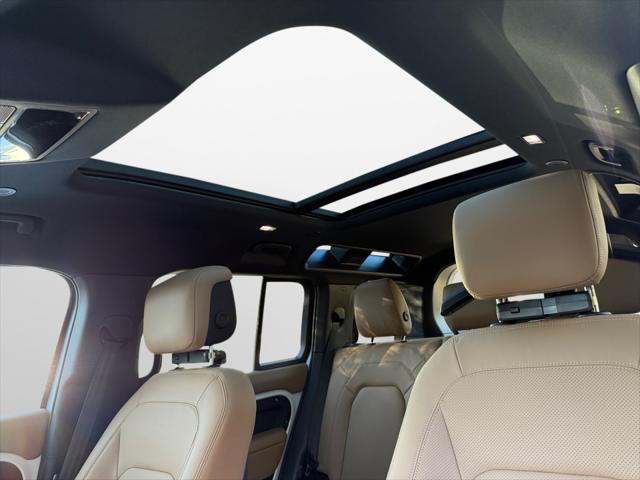 2026 Land Rover Defender Unknown