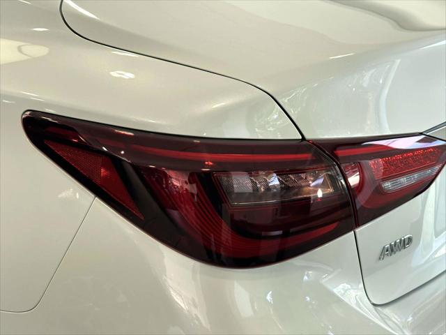 2024 INFINITI Q50 LUXE AWD [7]