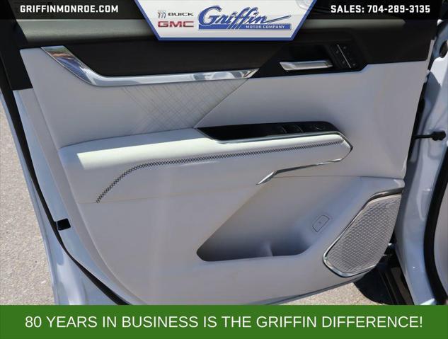 2026 GMC Acadia Denali FWD