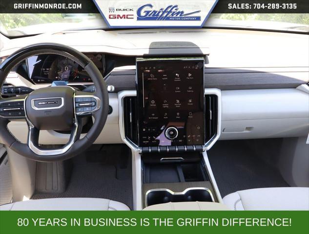 2026 GMC Acadia Denali FWD