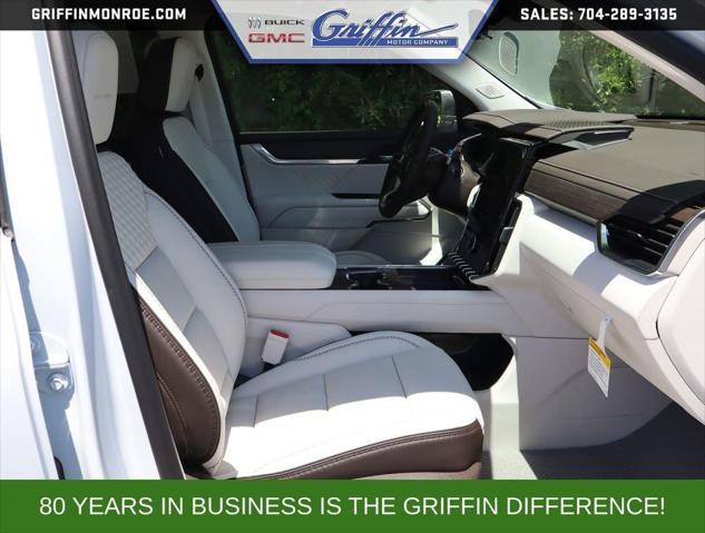 2026 GMC Acadia Denali FWD