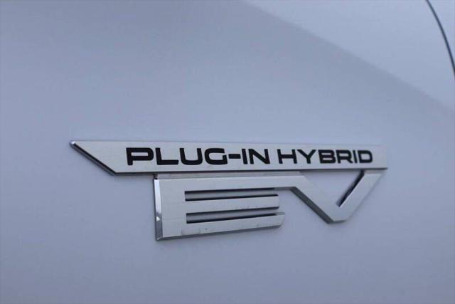 2025 Mitsubishi Outlander PHEV SE AWD 4dr SUV