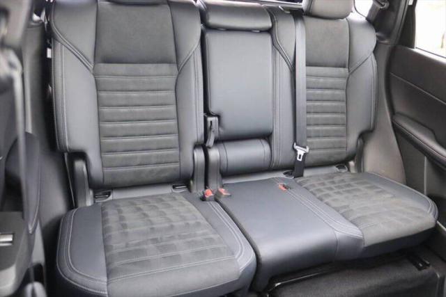 2025 Mitsubishi Outlander PHEV SE AWD 4dr SUV