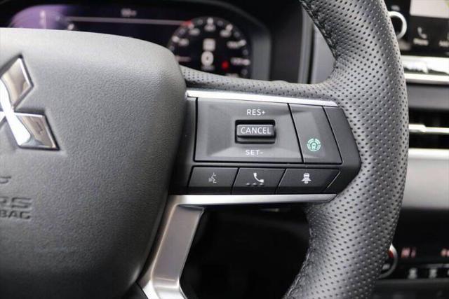 2025 Mitsubishi Outlander PHEV SE AWD 4dr SUV