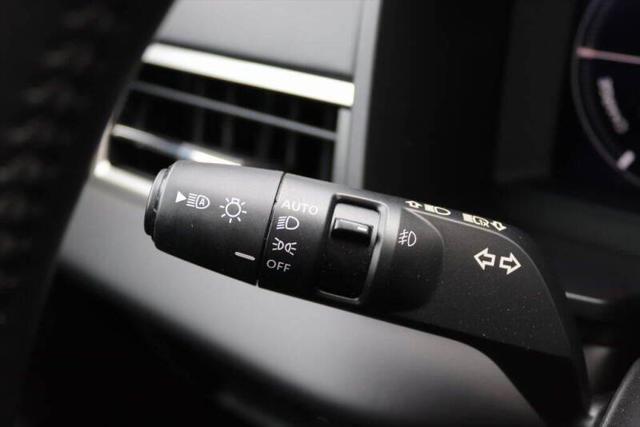 2025 Mitsubishi Outlander PHEV SE AWD 4dr SUV