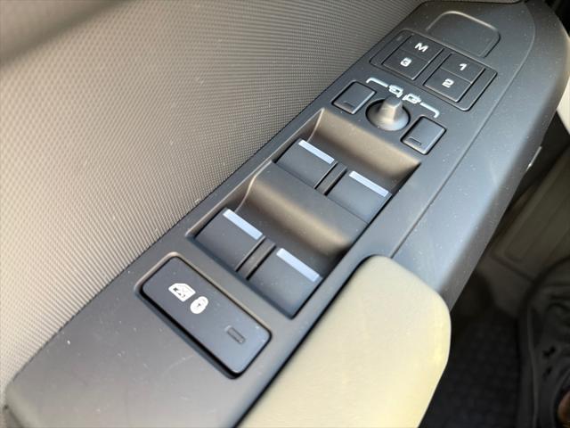 2026 Land Rover Defender S