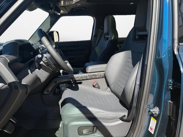 2026 Land Rover Defender Unknown