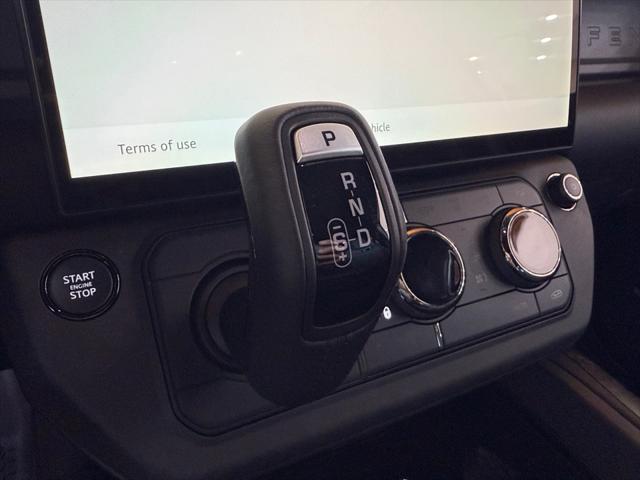 2026 Land Rover Defender Unknown