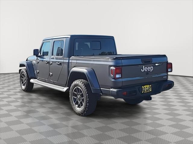 2022 Jeep Gladiator Overland