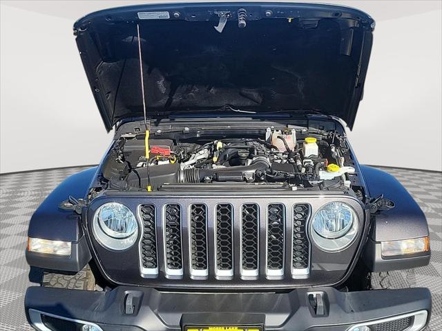 2022 Jeep Gladiator Overland