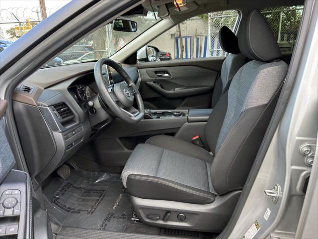 2023 Nissan Rogue SV Intelligent AWD [13]