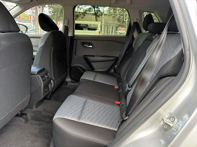 2023 Nissan Rogue SV Intelligent AWD [14]