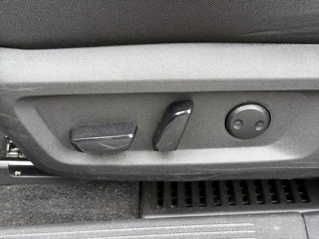 2023 Nissan Rogue SV Intelligent AWD [19]