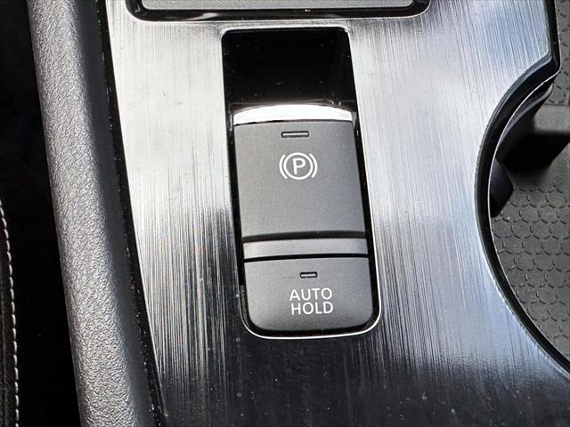 2023 Nissan Rogue SV Intelligent AWD [27]