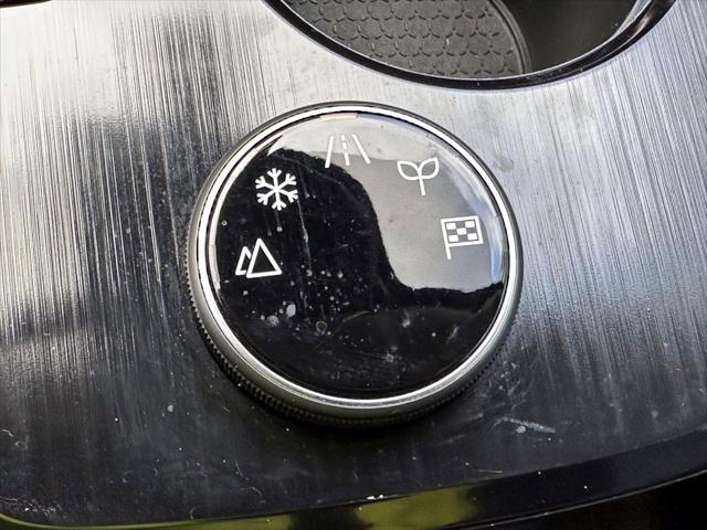 2023 Nissan Rogue SV Intelligent AWD [28]