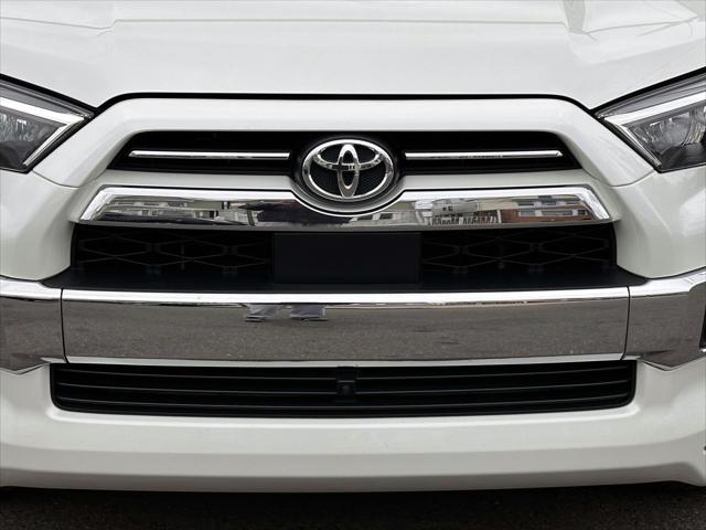 2022 Toyota 4Runner Limited [8]