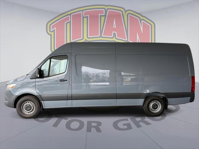 2025 Mercedes-Benz Sprinter 2500 High Roof 4-Cyl Diesel HO [1]