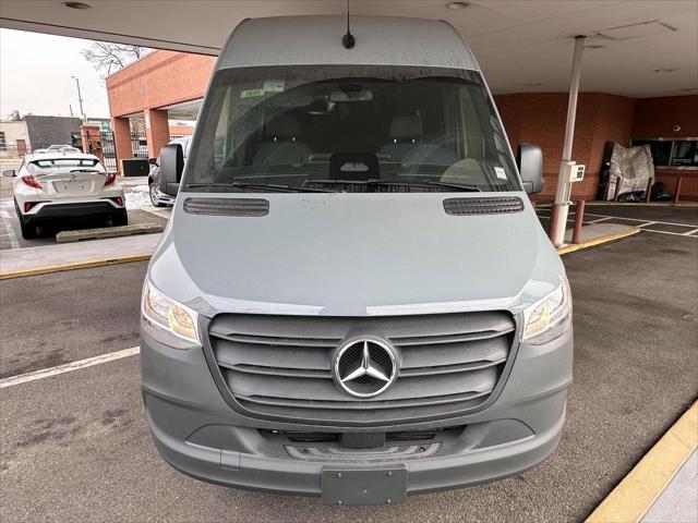 2025 Mercedes-Benz Sprinter 2500 High Roof 4-Cyl Diesel HO [6]
