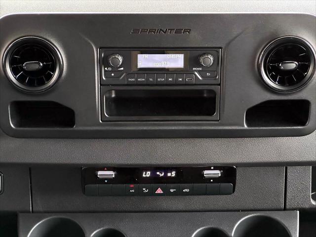 2025 Mercedes-Benz Sprinter 2500 High Roof 4-Cyl Diesel HO [21]