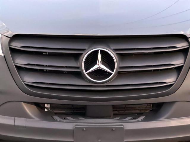 2025 Mercedes-Benz Sprinter 2500 High Roof 4-Cyl Diesel HO [40]