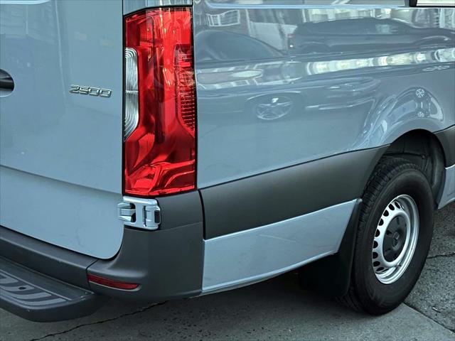 2025 Mercedes-Benz Sprinter 2500 High Roof 4-Cyl Diesel HO [42]