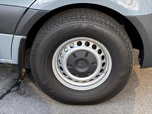 2025 Mercedes-Benz Sprinter 2500 High Roof 4-Cyl Diesel HO [43]