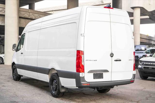 2026 Mercedes-Benz Sprinter Cargo Van High Roof 4-Cyl Diesel