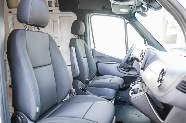 2026 Mercedes-Benz Sprinter Cargo Van High Roof 4-Cyl Diesel