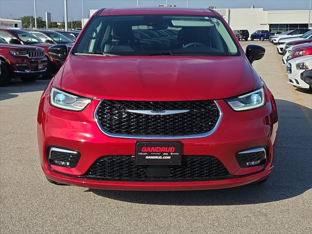 2024 Chrysler Pacifica Touring L 2024 Chrysler Pacifica Touring L