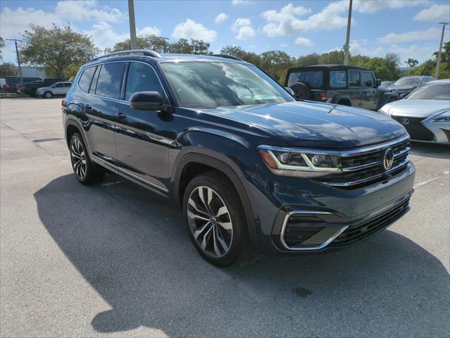 2021 Volkswagen Atlas 3.6L V6 SEL Premium R-Line 2021 Volkswagen Atlas 3.6L V6 SEL Premium R-Line
