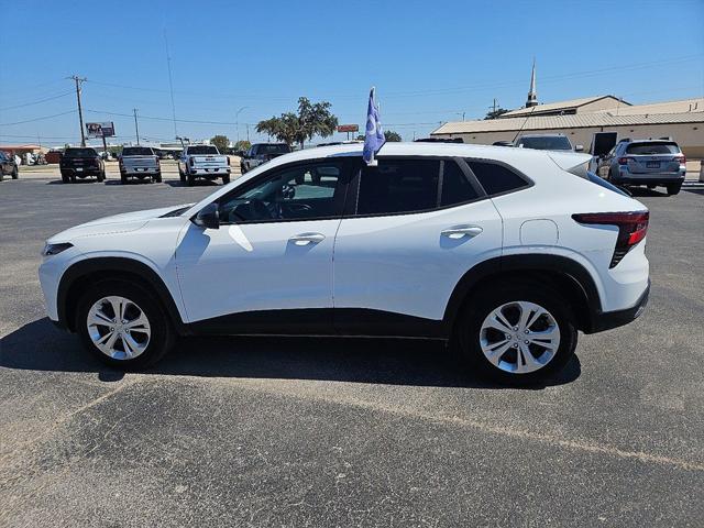 2025 Chevrolet Trax FWD LS