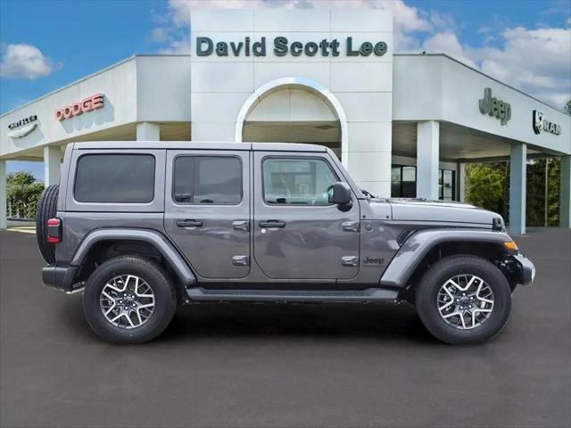 2026 Jeep Wrangler 4-Door Sahara 4x4