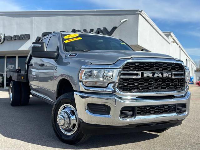 2023 RAM 3500 Tradesman Crew Cab 4x4 8 Box 2023 RAM 3500 Tradesman Crew Cab 4x4 8 Box