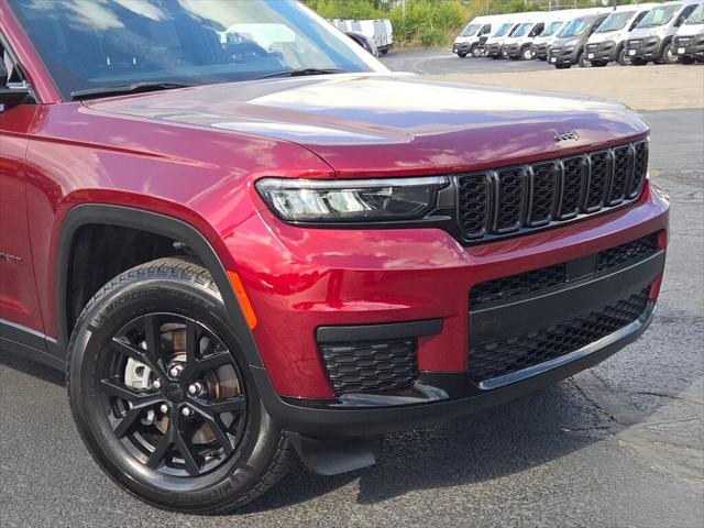 2024 Jeep Grand Cherokee L Altitude 4x4 2024 Jeep Grand Cherokee L Altitude 4x4