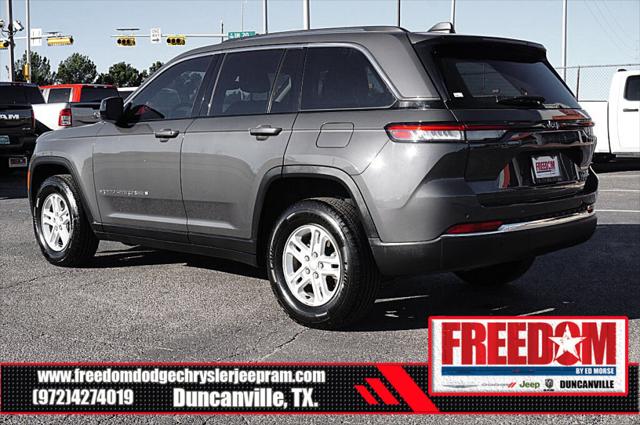 2023 Jeep Grand Cherokee Laredo 4x2