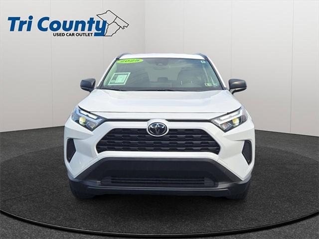 2025 Toyota RAV4 Hybrid LE 2025 Toyota RAV4 Hybrid LE