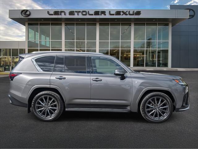 2023 Lexus LX 600 F SPORT 2023 Lexus LX 600 F SPORT