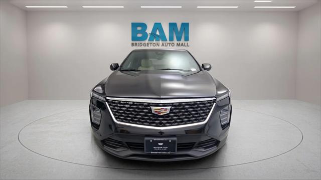 2024 Cadillac XT4 AWD Luxury 2024 Cadillac XT4 AWD Luxury
