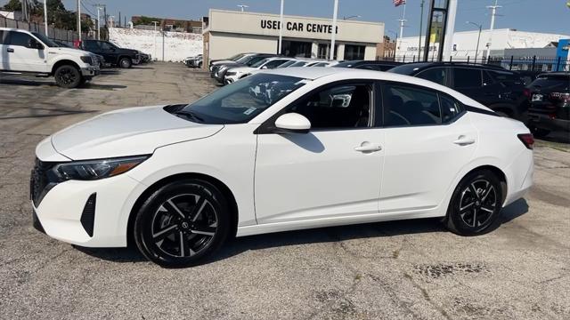2024 Nissan Sentra SV Xtronic CVT