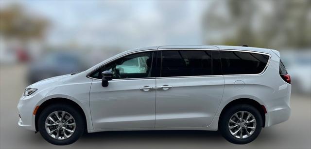 2026 Chrysler Pacifica PACIFICA SELECT AWD 2026 Chrysler Pacifica PACIFICA SELECT AWD