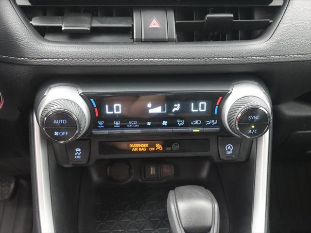 2020 Toyota RAV4 XLE 2020 Toyota RAV4 XLE