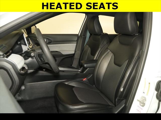 2023 Jeep Compass Latitude 4x4 2023 Jeep Compass Latitude 4x4